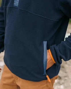 Fleece|Fleece><noscript><img width=