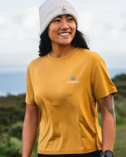 Tops & T-Shirts|Activewear><noscript><img width=