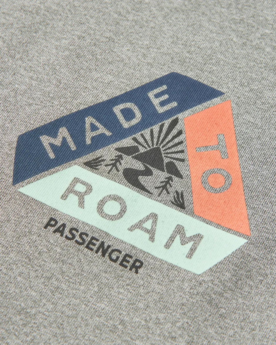 Tops & T-Shirts|Activewear>Passenger Aurora Recycled Active T-Shirt Grey Marl