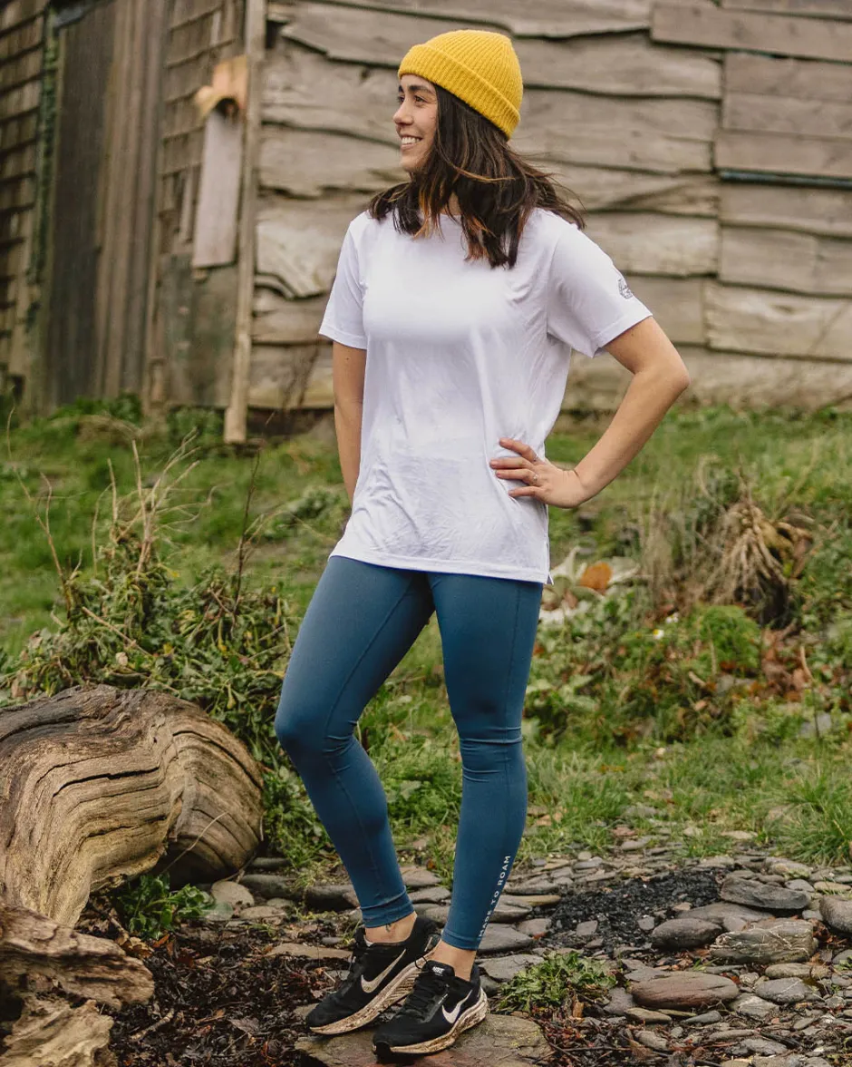 Tops & T-Shirts|Activewear>Passenger Aurora Recycled Active T-Shirt White
