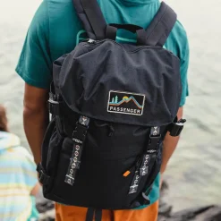 Backpacks>Floris van Bommel Boondocker Overnighter 26L Black