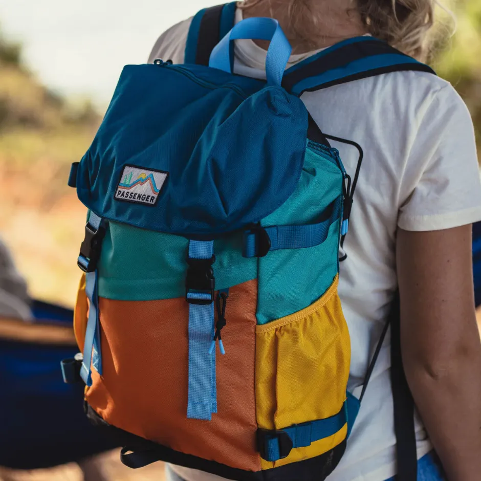 Backpacks & Bags|Backpacks & Bags>Passenger Boondocker Recycled 26L Backpack Multi Colour