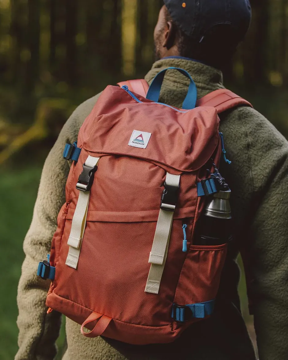 Surf Accessories|Surf Accessories>Floris van Bommel Boondocker Recycled 26L Backpack Bruschetta