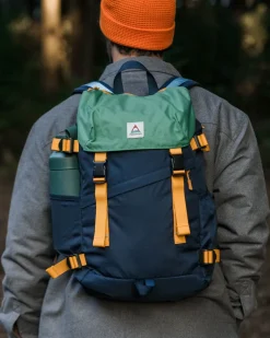 Accessories|Backpacks & Bags><noscript><img width=