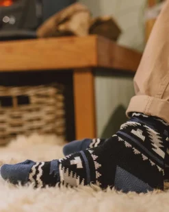 Socks|Socks><noscript><img width=