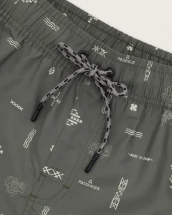 Shorts|Men's Outlet><noscript><img width=