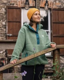 Fleece|Fleece><noscript><img width=