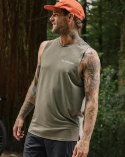 T-Shirts & Tank Tops|Men's Outlet>Passenger Calling Active Recycled Vest Dusty Olive