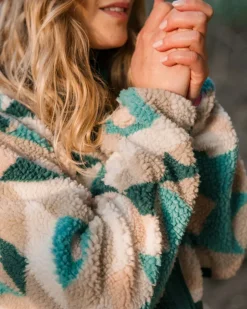 Fleece|Fleece><noscript><img width=
