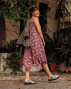 Dungarees & Pants|Dresses & Skirts><noscript><img width=