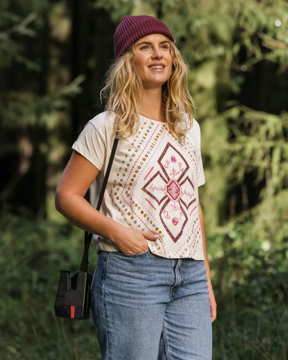 Tops & T-Shirts|Women's Outlet>Passenger Craft T-Shirt Off White