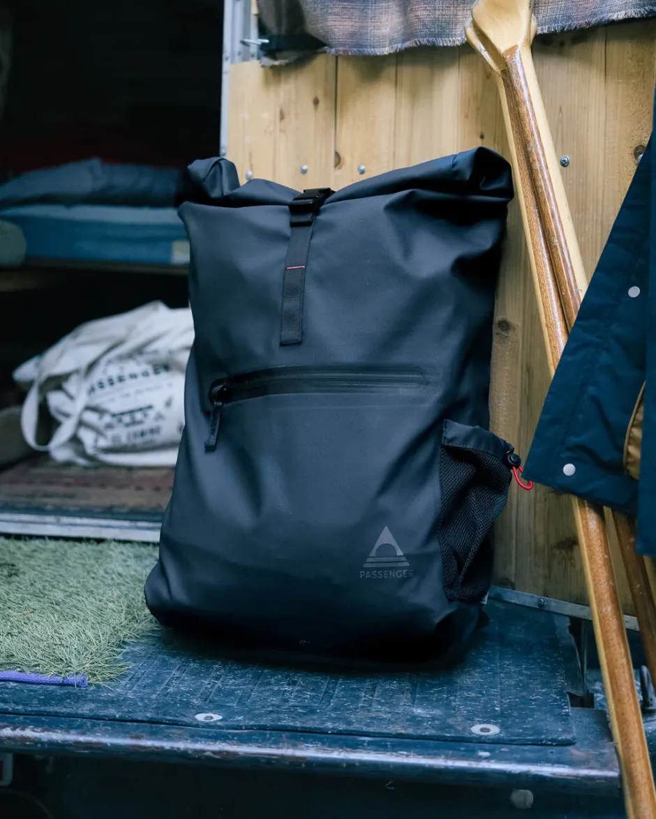 Surf Accessories|Surf Accessories>Floris van Bommel Crossing Roll Top Backpack Charcoal/ Black