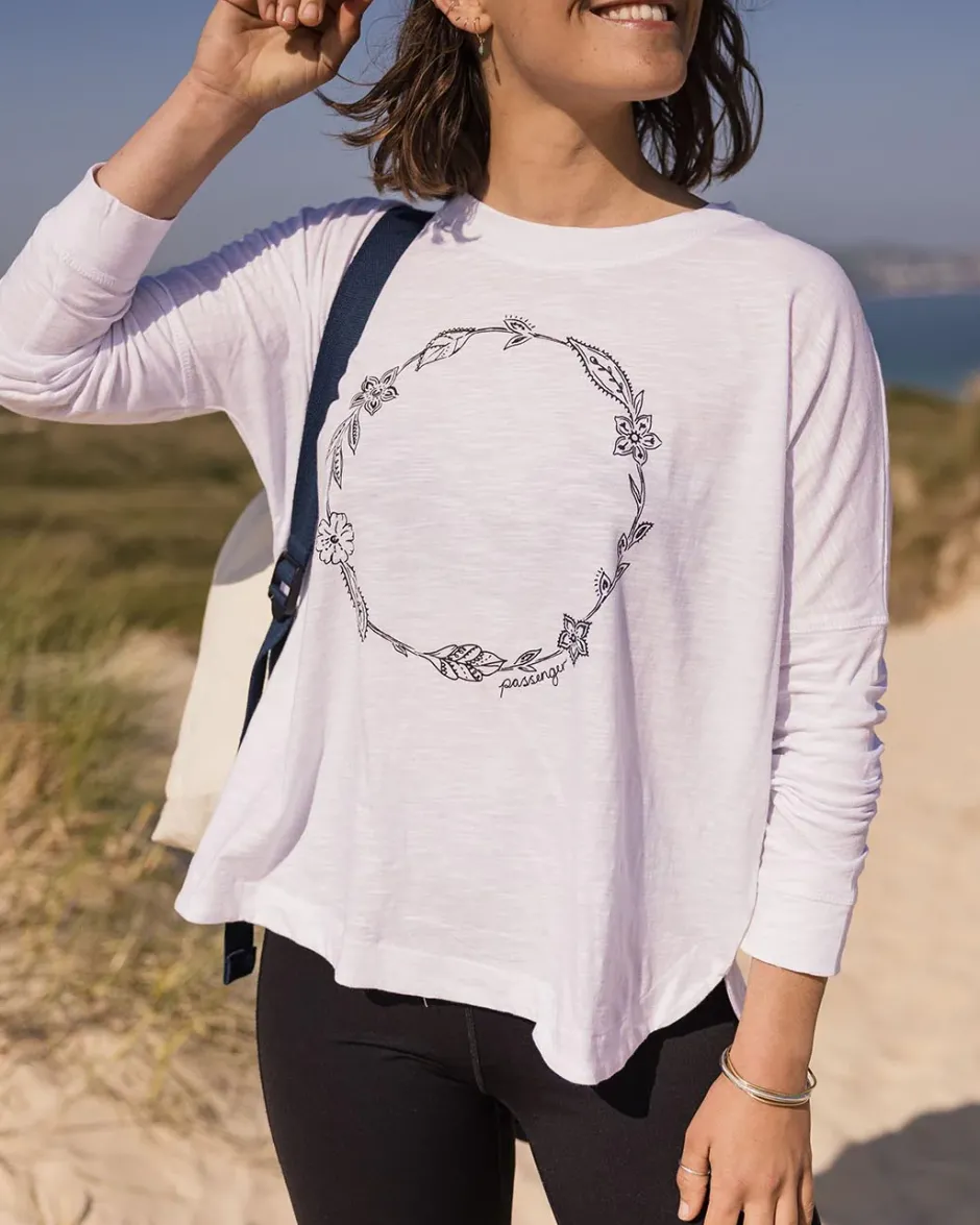 Tops & T-Shirts|Women's Outlet>Passenger Daisy Chain Recycled Cotton LS T-Shirt White
