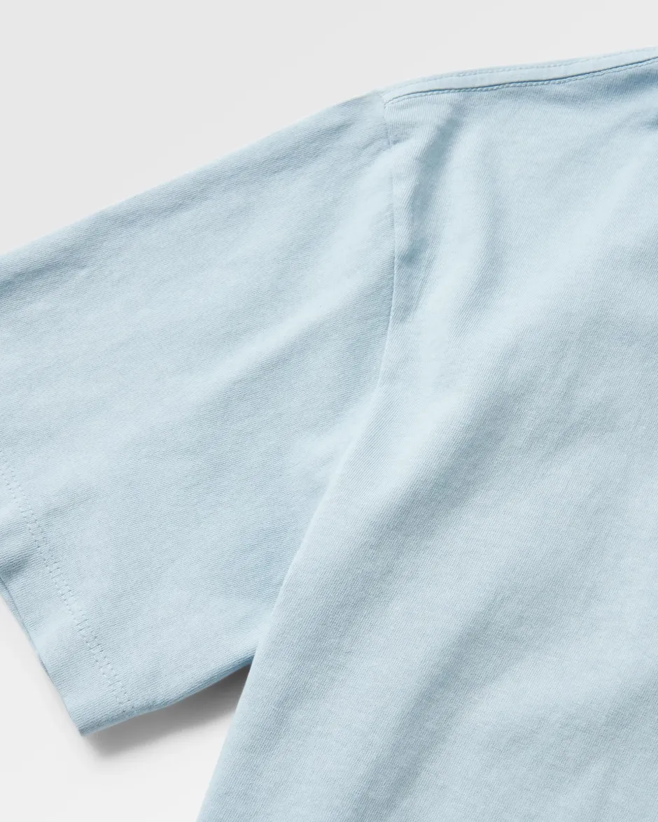 T-Shirts & Tank Tops>Passenger Distance Recycled Relaxed Fit T-Shirt Blue Fog
