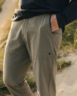 Pants|Activewear><noscript><img width=