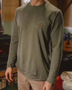 T-Shirts & Tank Tops|Best Sellers>Passenger Escapism Recycled LS T-Shirt Dusty Olive