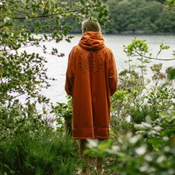 Changing Robes & Ponchos|Changing Robes & Surf Ponchos><noscript><img width=