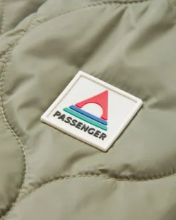 Insulated|Winter Road Trip Essentials><noscript><img width=