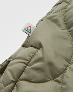 Insulated|Winter Road Trip Essentials><noscript><img width=