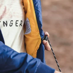 Water Resistant|Insulated><noscript><img width=