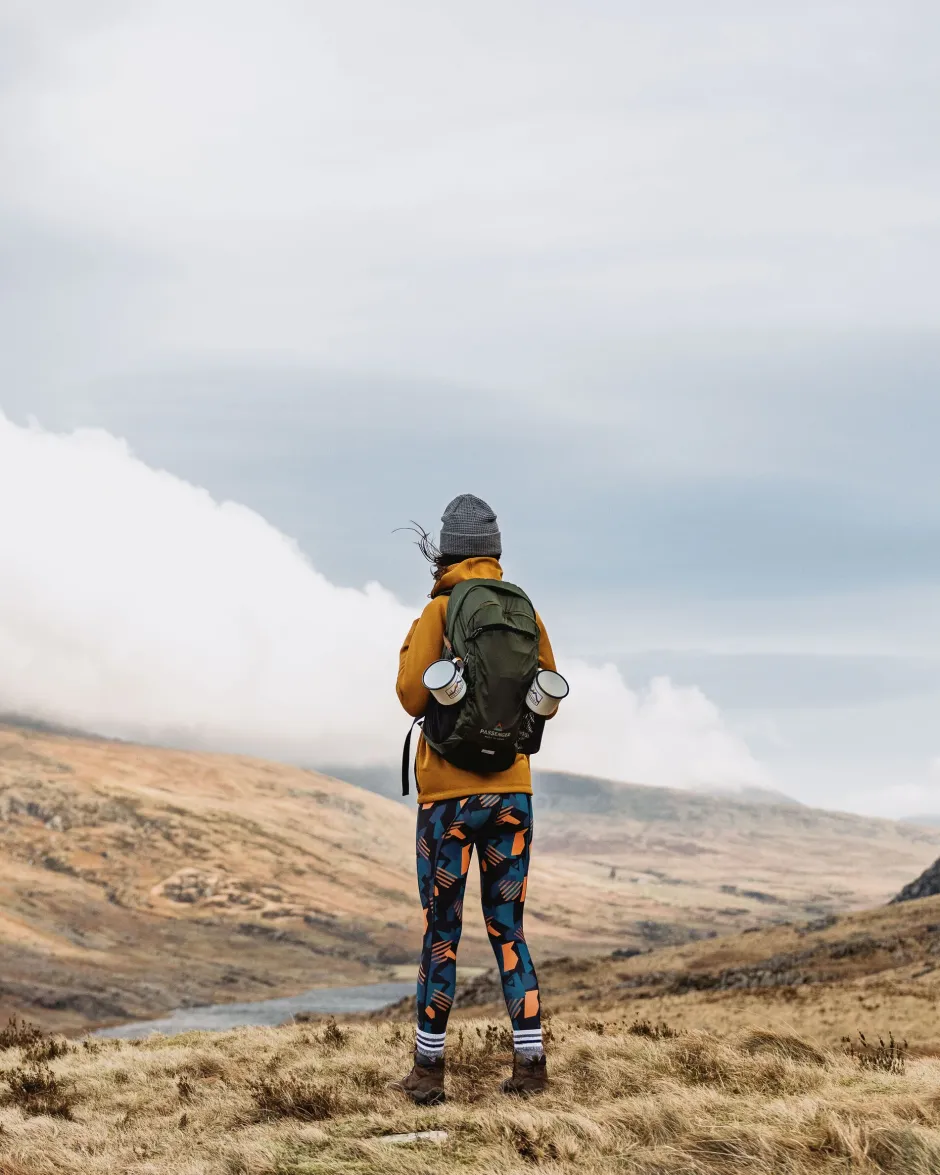 Dungarees & Pants|Leggings>Passenger Fresh Air 2.0 Recycled Leggings Apricot Camo