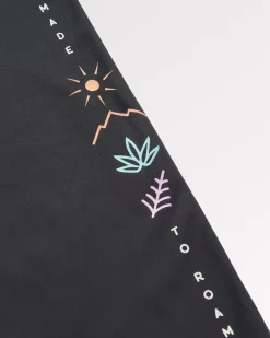 Tops & T-Shirts|Activewear><noscript><img width=