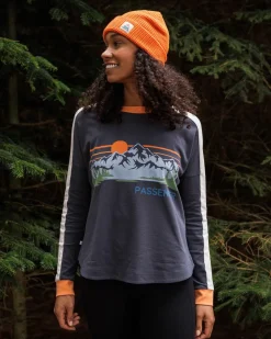 Tops & T-Shirts>Passenger Hilltop Organic Cotton LS T-Shirt Charcoal
