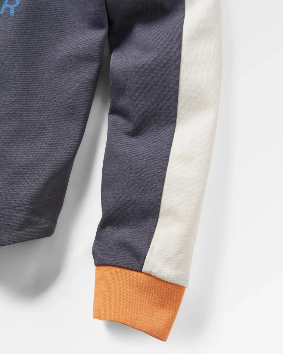 Tops & T-Shirts>Passenger Hilltop Organic Cotton LS T-Shirt Charcoal