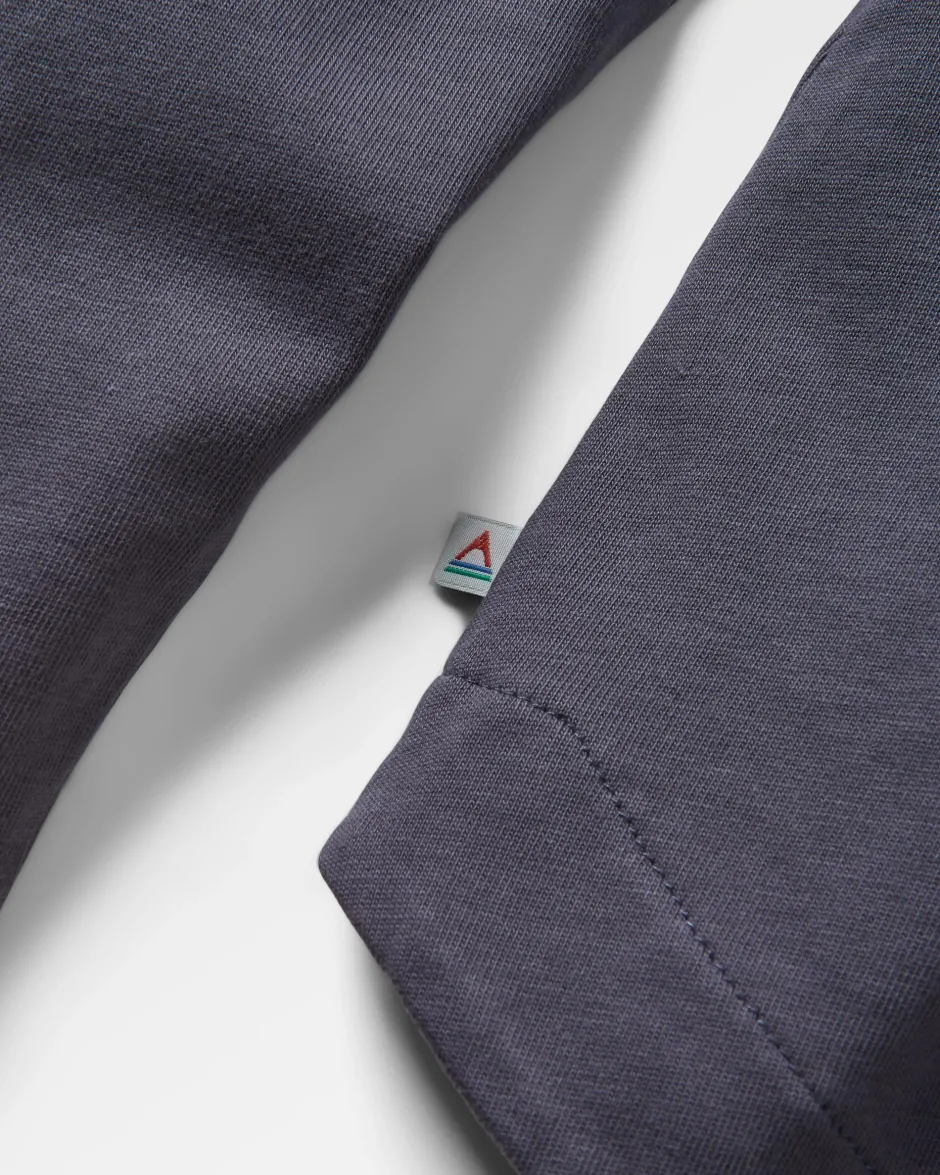 Tops & T-Shirts>Passenger Hilltop Organic Cotton LS T-Shirt Charcoal