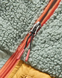 Insulated|Winter Road Trip Essentials><noscript><img width=