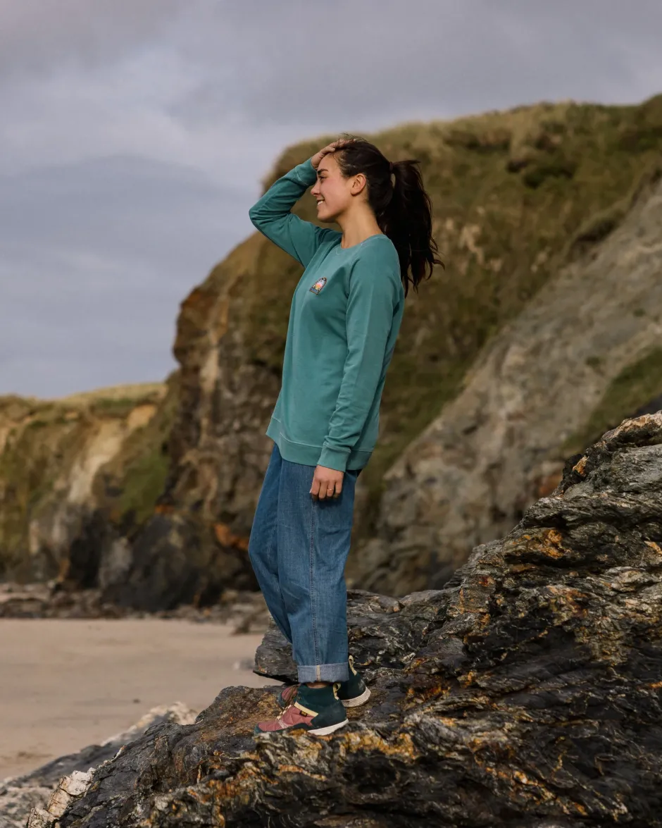 Hoodies & Sweatshirts|Women's Outlet>Passenger Journal Sweatshirt Blue Sea