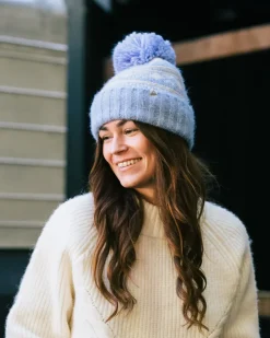 Accessories|Men's Outlet>Passenger Lodge Recycled Bobble Hat Blue Fog