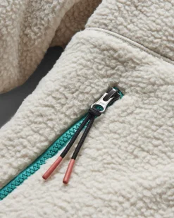 Fleece|Fleece><noscript><img width=
