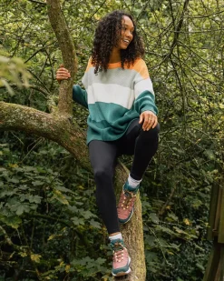Knitwear><noscript><img width=