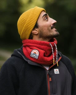 Accessories|Neckwear & Snoods>Passenger Mulled Recycled Sherpa Fleece Snood Cardinal