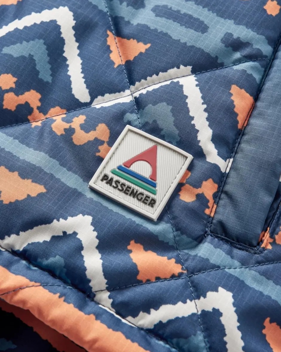 Insulated|Women's Outlet>Passenger Ocean Recycled Insulated 1/2 Zip Jacket Homespun Stripe Navy