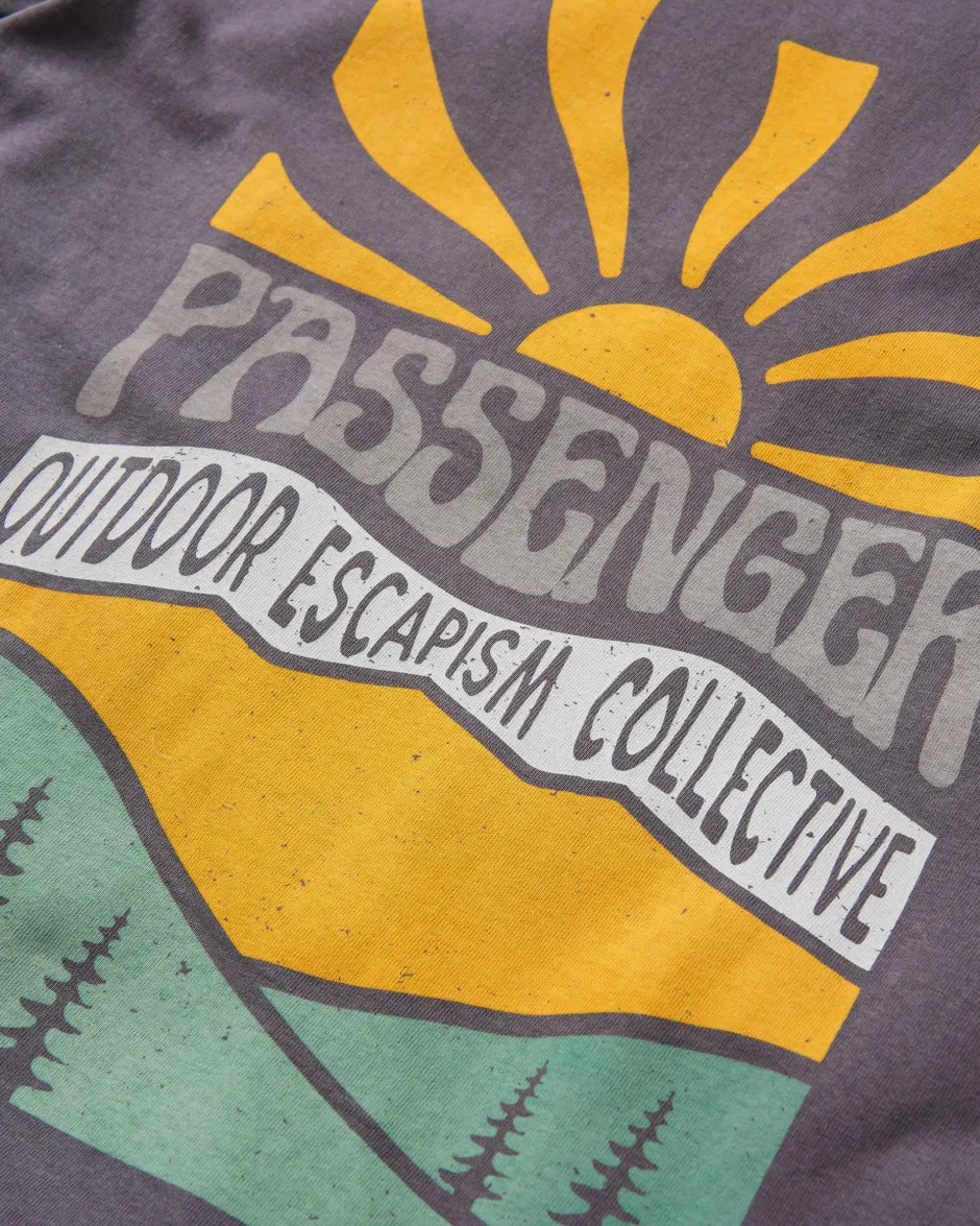 Tops & T-Shirts>Passenger Perfect Days T-Shirt Charcoal
