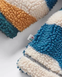Fleece|Fleece><noscript><img width=