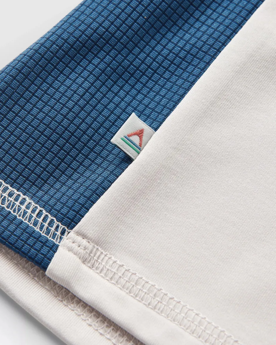 T-Shirts & Tank Tops|Activewear>Passenger Range Recycled Active LS T-shirt Dusty Ochre/ Vintage White