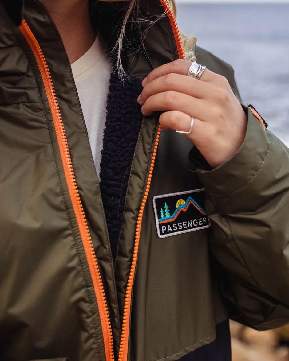 Surf Accessories|Surf Accessories>Floris van Bommel Roaming Recycled Sherpa Lined Changing Robe Black/ Khaki