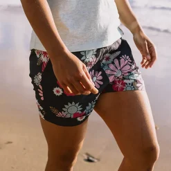 Shorts|Women's Outlet><noscript><img width=