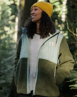 Fleece|Fleece><noscript><img width=