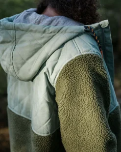 Fleece|Fleece><noscript><img width=