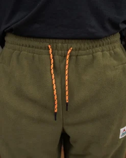 Pants|Winter Road Trip Essentials><noscript><img width=