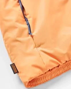 Water Resistant|Insulated><noscript><img width=