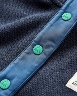 Fleece|Fleece><noscript><img width=