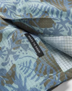 Shirts|Activewear>Passenger Sundowner Stretch Short Sleeve Shirt Abstract Seaweed Camo