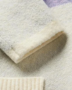 Knitwear><noscript><img width=