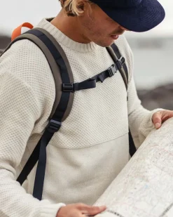 Knitwear|Winter Road Trip Essentials><noscript><img width=