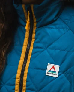 Water Resistant|Insulated><noscript><img width=